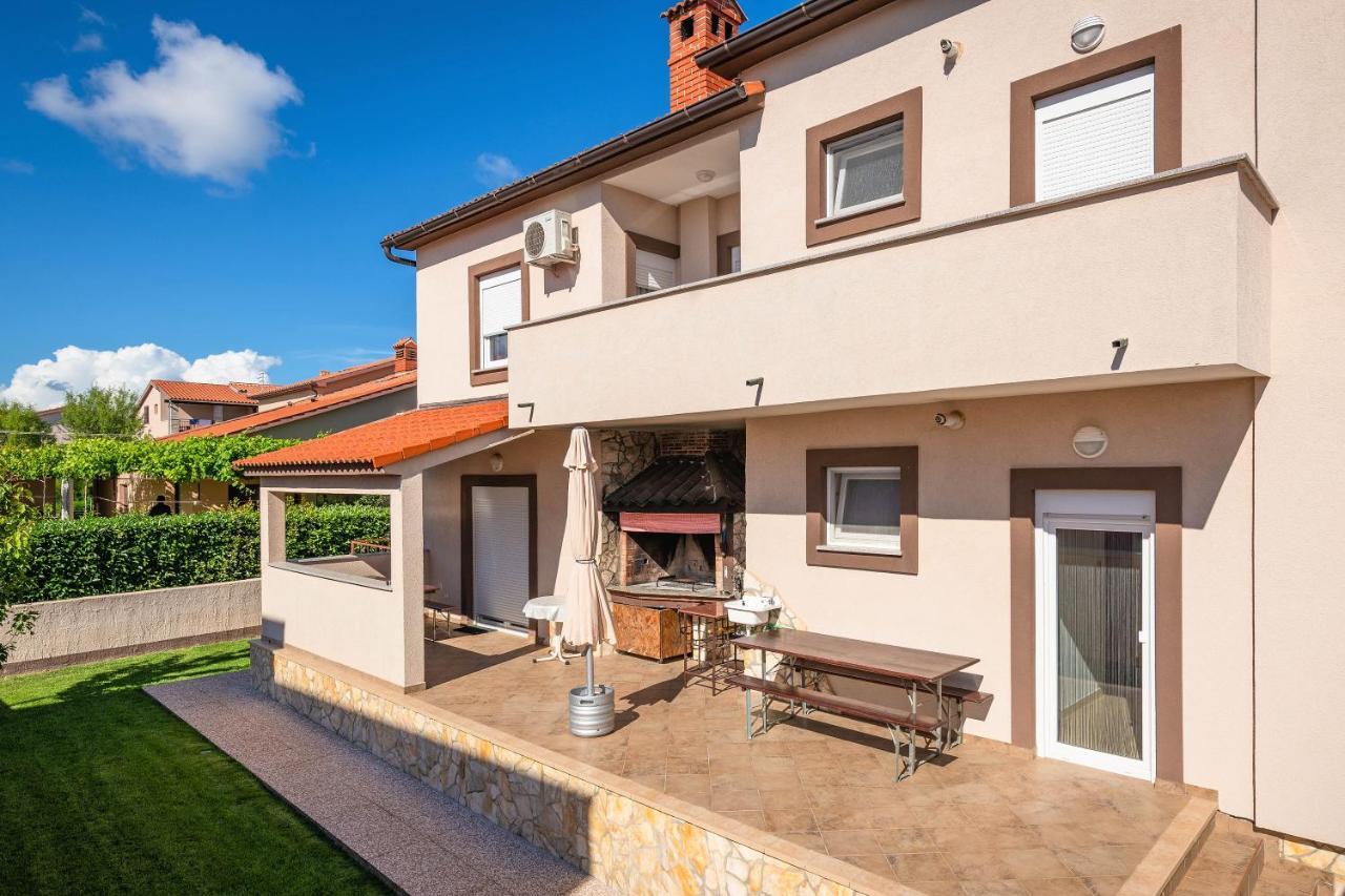 Villa Vanja - Jadreski Pula Exterior photo